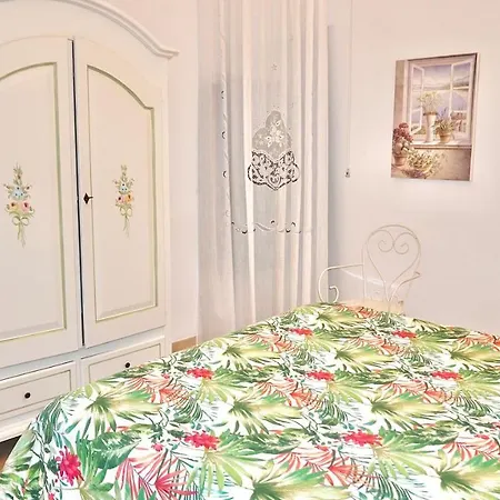 Guest house My Monopoli- Casa Dei Fiori 